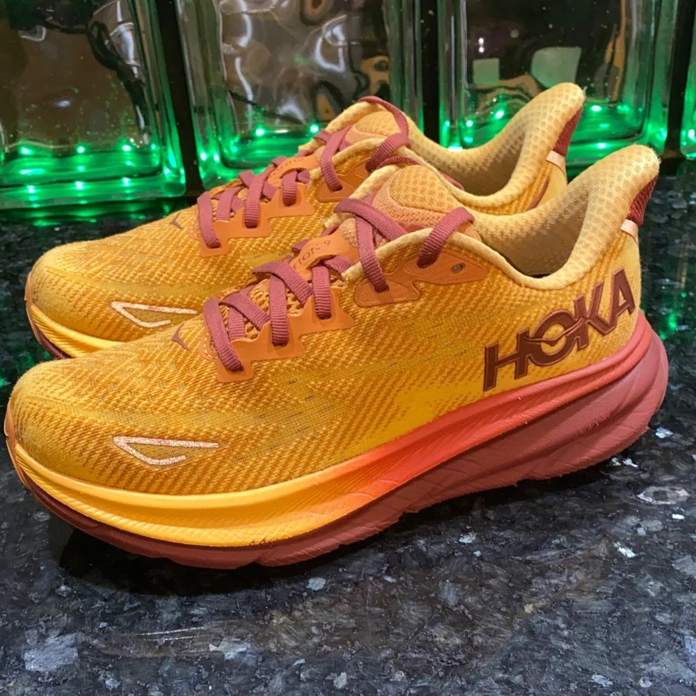 Hoka One One Clifton 9 Running Shoes Size 6.5 Amber Haze/ Sherbert - Picture 12 of 16